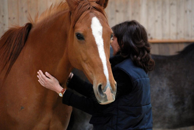 Monique Miserez: Accompagnement par le cheval-Rhône-Alpes