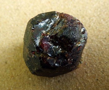 Bienfaits des minéraux-Grenat pyrope