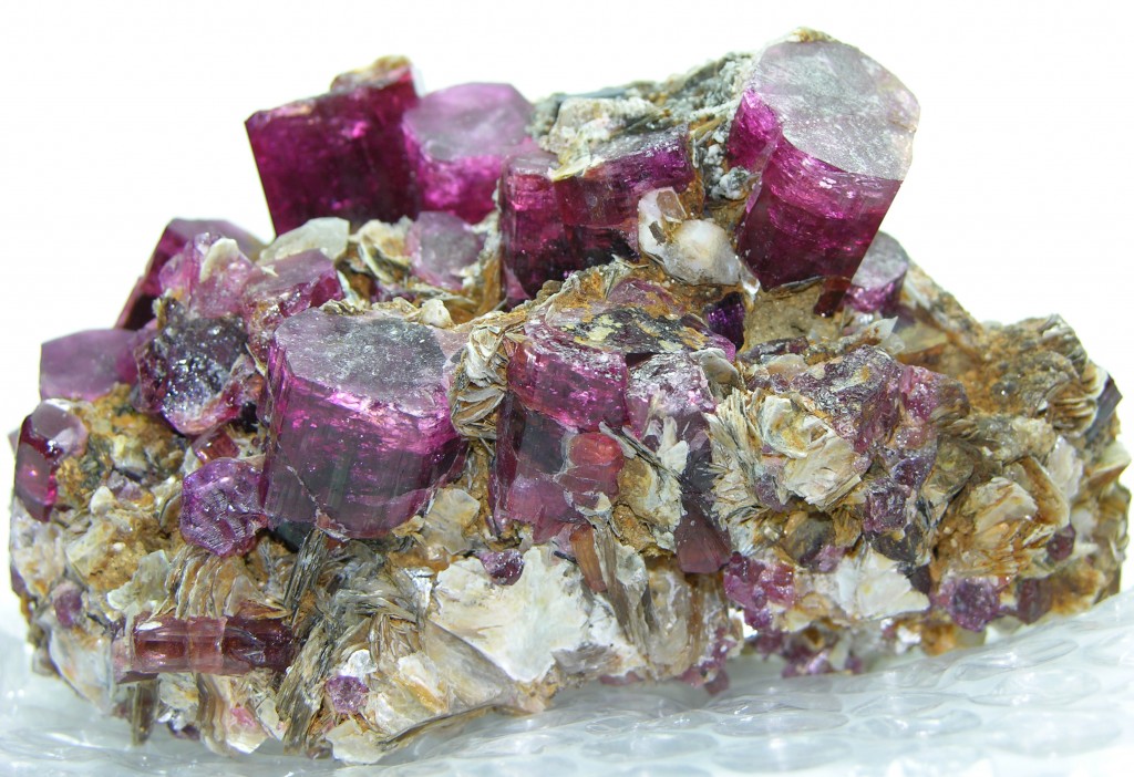 rubellite_mineraux