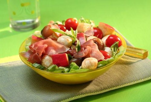 Recette végétarienne-Salade de pommes de terre aux fruits