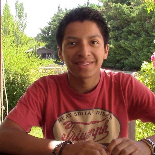 Jean-Baptiste, jeune étudiant de 18 ans nous parle du bonheur et de l’éducation scolaire