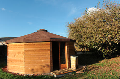 Lieu de pratiques chamaniques, soins énergétiques et éducation somatique à Saint Médard en Jalles