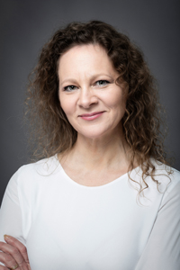 Cécile Bahier-Névo, kinésiologue et acupunctrice par huiles aromatiques à Grenoble