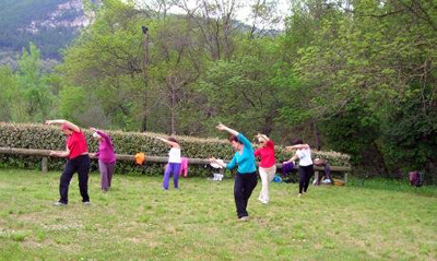 Francoise_ Navel_Cours_et _stages_de_Qi_ Gong_adultes_ et_enfants_a_ Lodeve ()