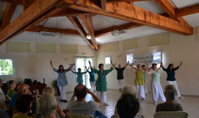 Francoise_ Navel_Cours_et _stages_de_Qi_ Gong_adultes_ et_enfants_a_ Lodeve2 ()