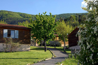 Le Pré Martin, village d’hôtes en Provence à Annot, Alpes-de-Haute-Provence