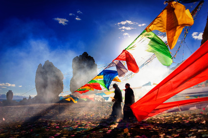 Faites le plein de vitalité grâce aux 5 rites tibétains
